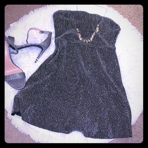 Strapless short black and sparkly dress